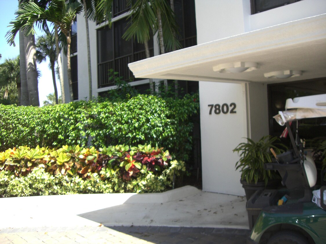 7802 Lakeside Boulevard 735 - 7802  Lakeside Boulevard 735