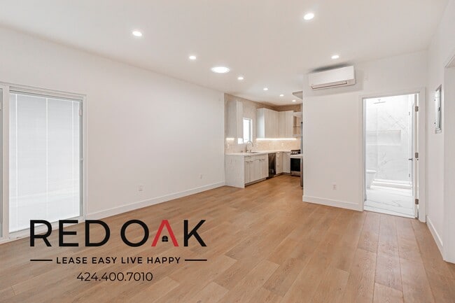 Foto del edificio - 1450 1/4 Holt Ave