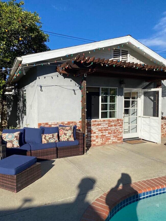 15841 Gresham St, North Hills, CA 91343 House Rental in North Hills