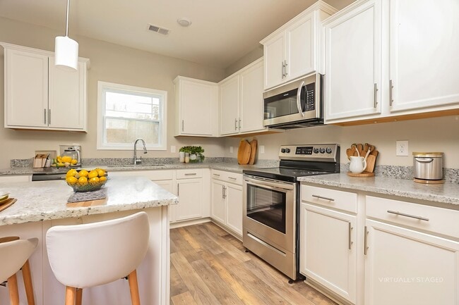 Building Photo - 1156 Black Oak Cir