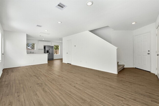 Foto del edificio - 24027 Wandering Brk Dr