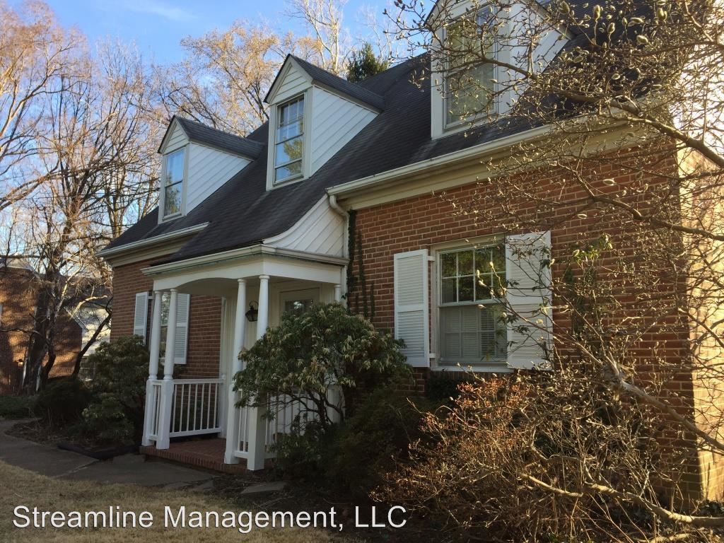 Primary Photo - 1010 Dale Dr