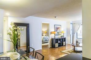 Foto del edificio - 2111 Wisconsin Ave NW