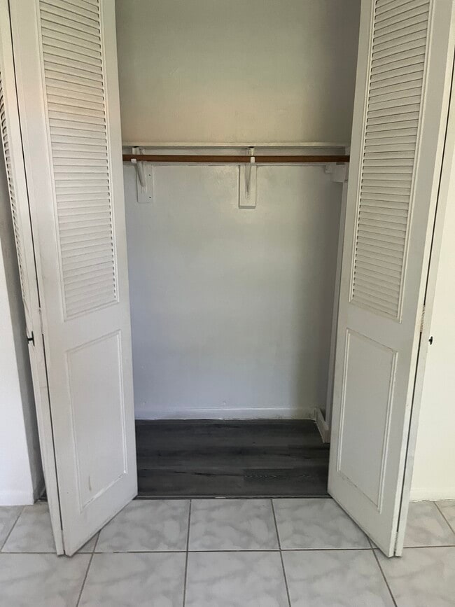 Photo - 2238 Monroe St Apartment