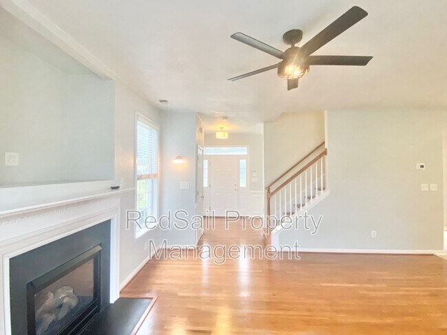 Foto del edificio - 13207 Harbor Dr