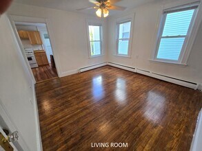 Building Photo - 257 Highland Ave