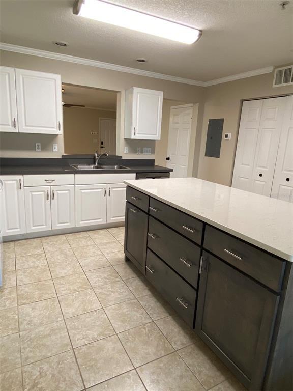 Building Photo - 4574 SW 48th Way