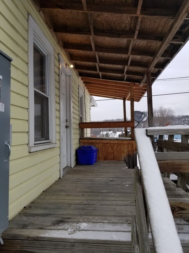 Building Photo - 493 W Pennsylvania Ave