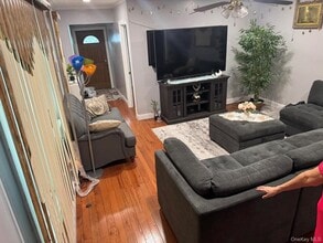 Building Photo - 120-09 95th Ave