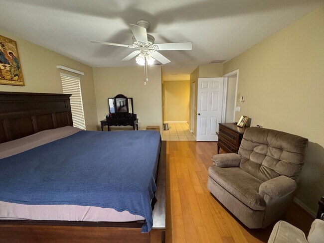 Foto del edificio - 939 St Andrews Blvd