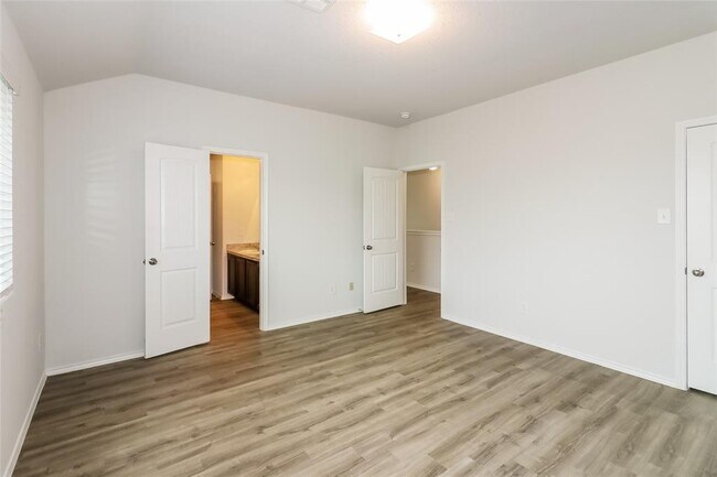 Building Photo - 24410 Rossi Gardens Cir