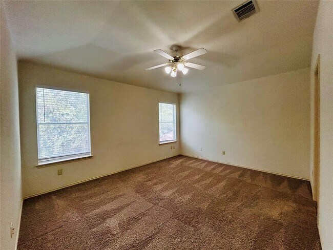 Building Photo - 2909 Lagerway Cove