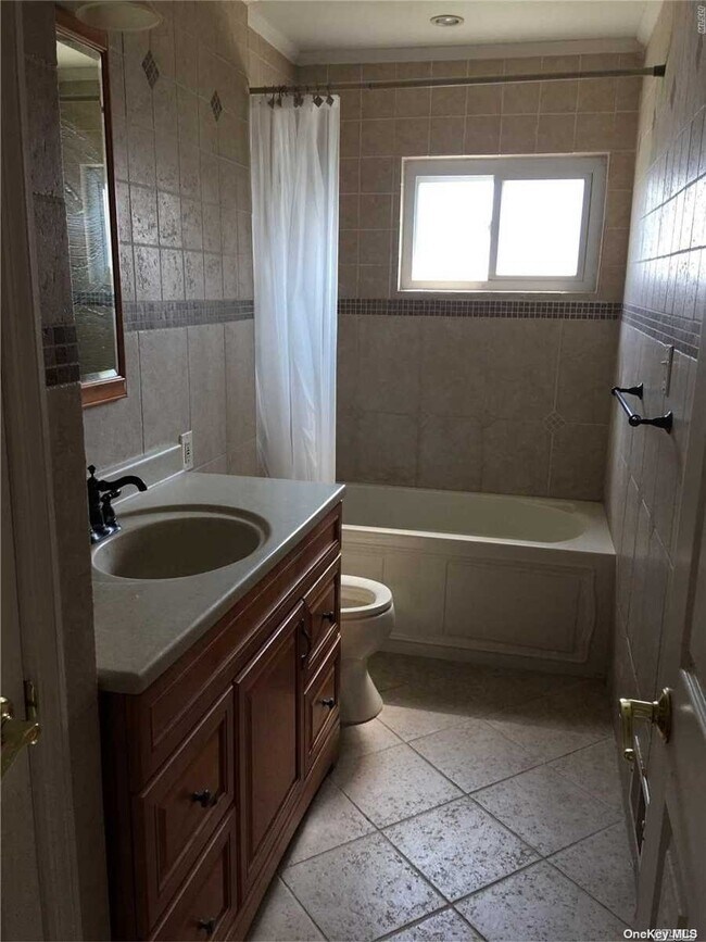Foto del edificio - 51 Syosset Cir