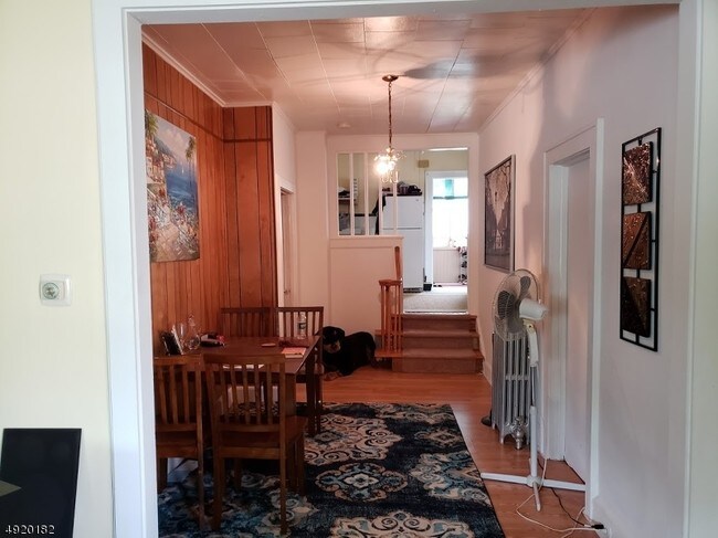 Foto del edificio - 186 E 9th St