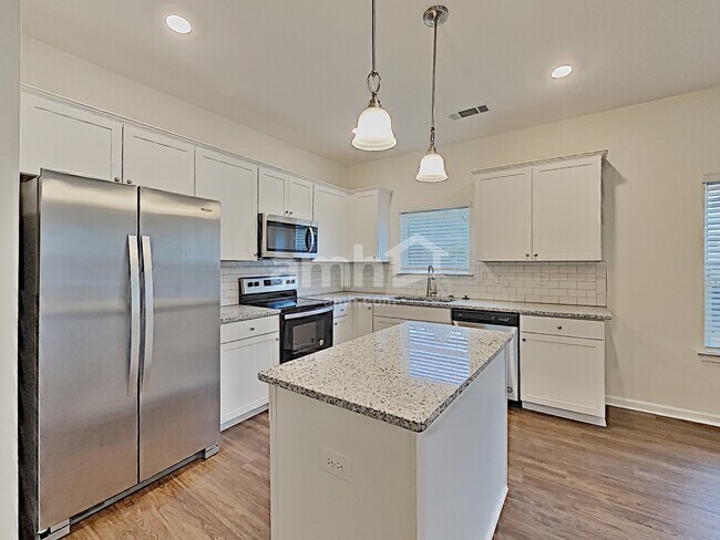 Foto del edificio - 259 Ivy Brook Dr