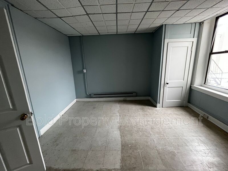 Foto del edificio - 518 Franklin St