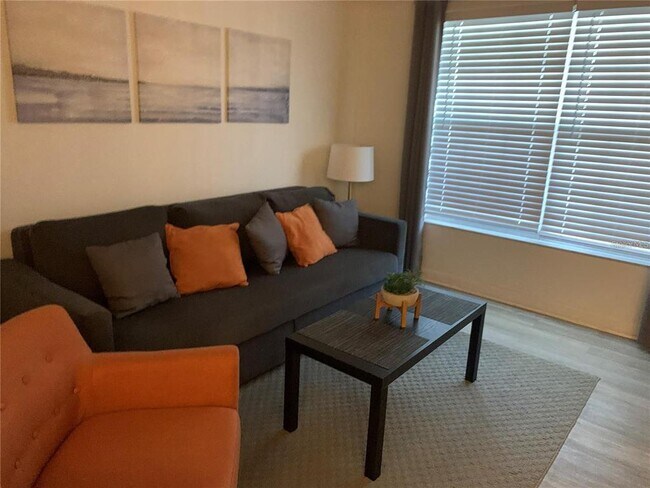 Foto del edificio - 7151 Sunset Way