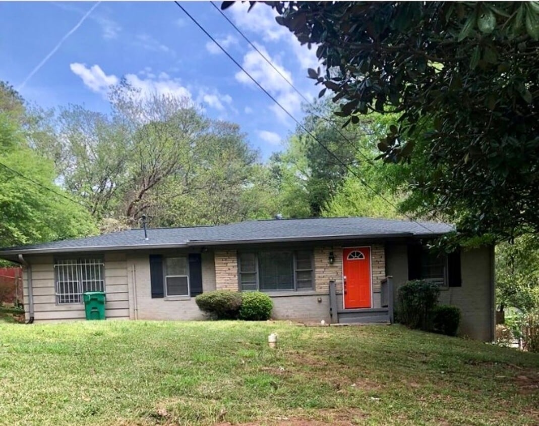3 Bed 2 Bath in Atlanta! - 3 Bed 2 Bath in Atlanta!