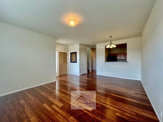Building Photo - 8075 Elk River View