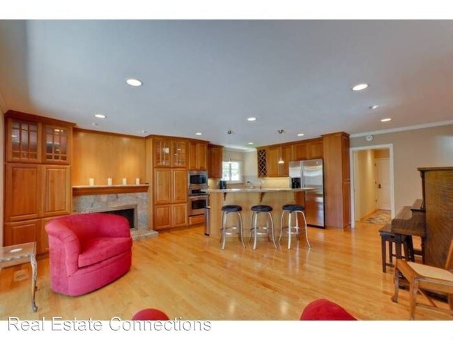 Building Photo - 4 br, 3 bath House - 1124 Corvallis Drive