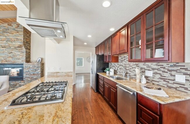 Building Photo - 3333 Brunell Dr