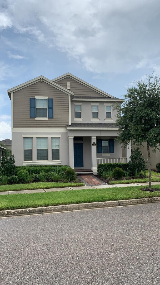 Building Photo - 8203 Lakeview Crossing Drive