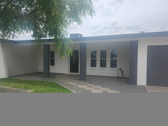 Foto del edificio - 2267 E Caballero Cir