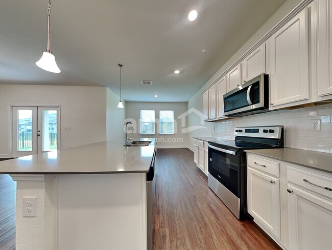 Building Photo - 2130 Saffron Walden Drive