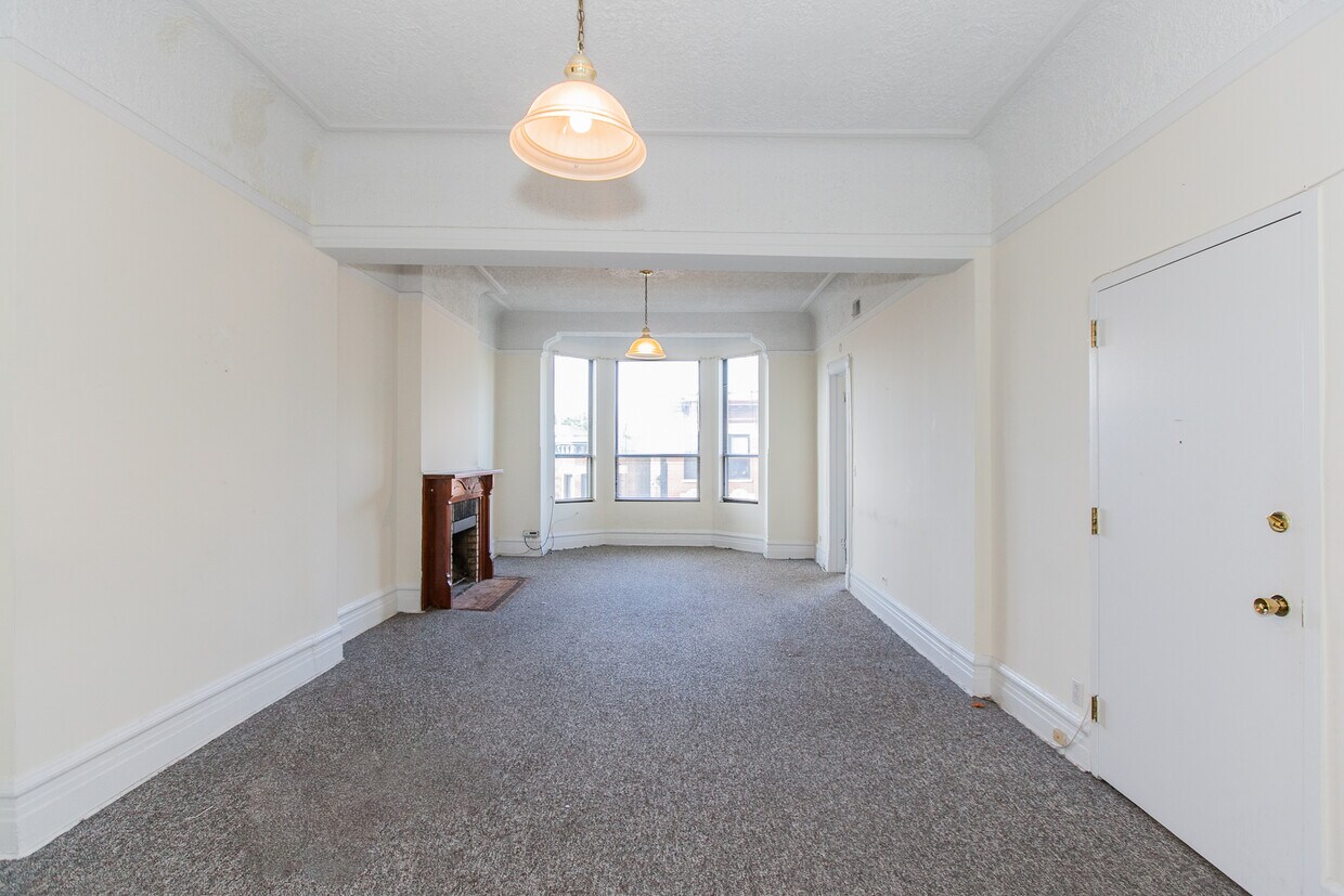 Primary Photo - 903 W Armitage Ave