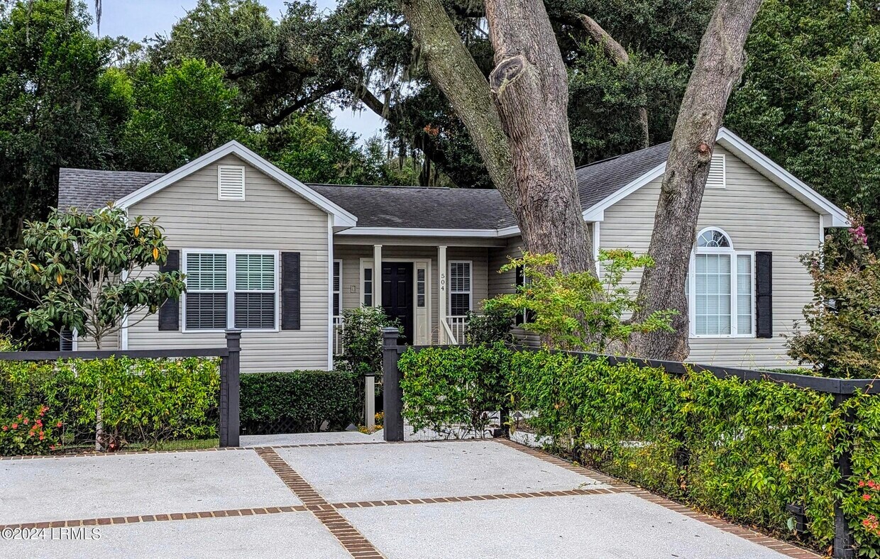 Foto principal - 504 Meritta Ave