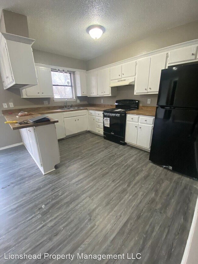 Foto del edificio - 5 br, 2 bath House - 2620 SE 46th St.