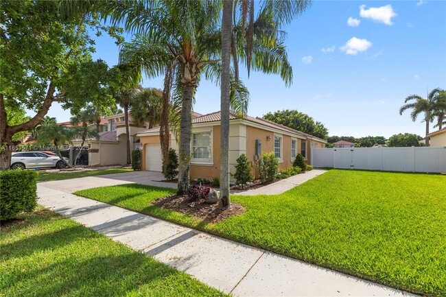 Building Photo - 363 NW 158th Ave