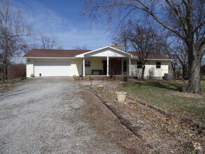 Building Photo - 11000 E St Charles Rd
