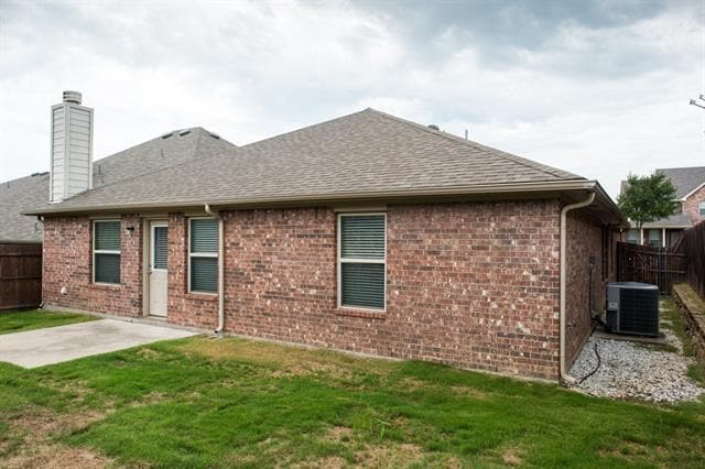 Building Photo - 12986 Ambrose Dr