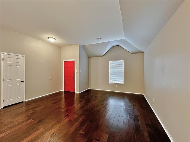 Building Photo - 4003 Greenwood Way