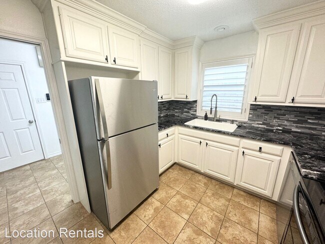 Building Photo - 4 br, 2 bath House - 5504 103rd Street