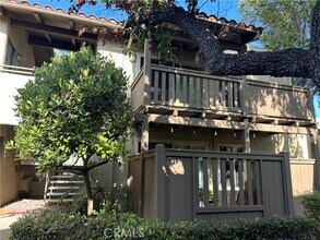 Building Photo - 1345 Cabrillo Park Dr