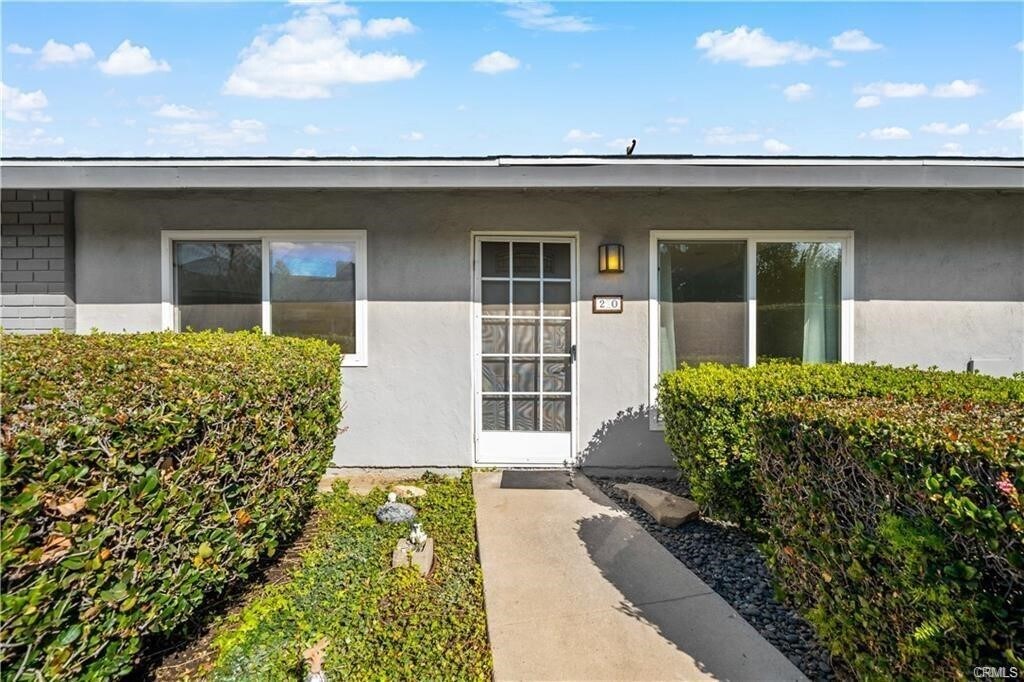 Foto principal - 3131 Laurel Ave