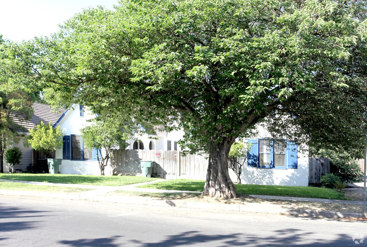 Foto del edificio - 417 15th St