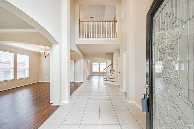 Building Photo - 2410 Sunfire Ln