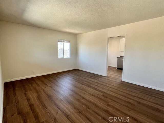 Foto del edificio - 1862 W 162nd St