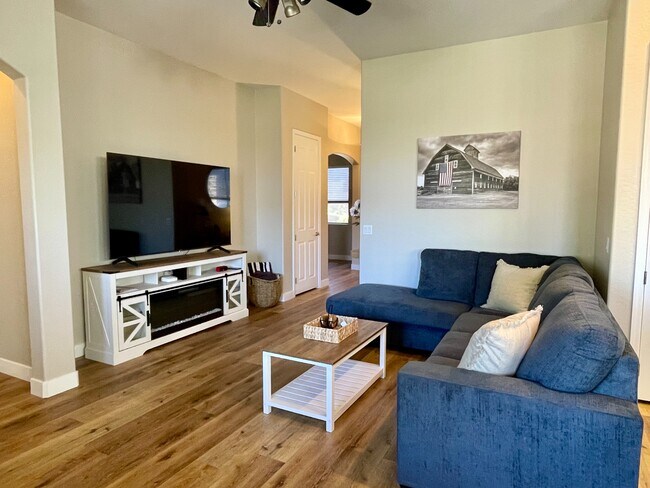Foto del edificio - 6760 E Devon Ct
