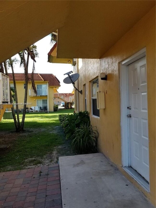 Photo - 7141 SW 129th Ave Apartment