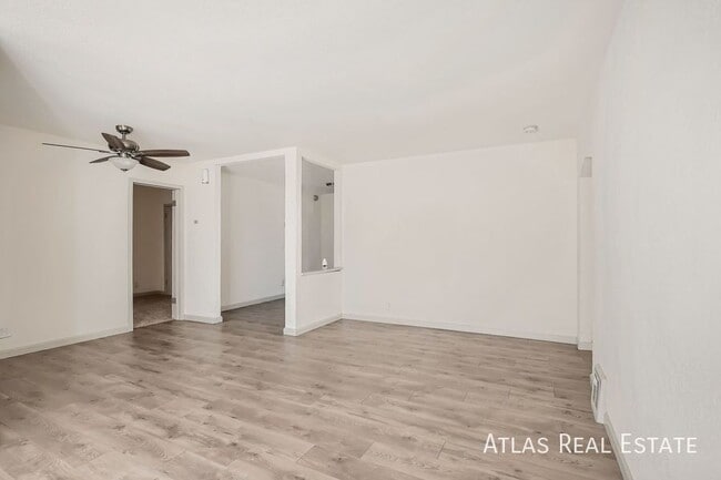 Foto del edificio - 2365 Fulton St