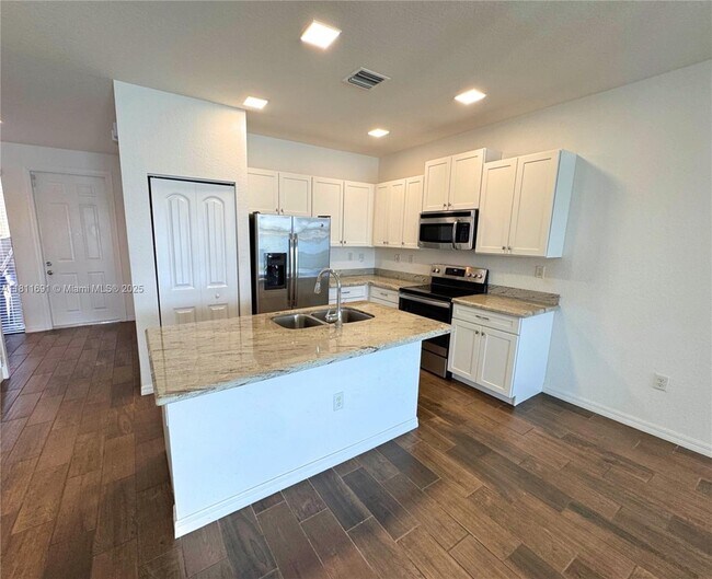 Foto del edificio - 1071 NW 33rd Manor