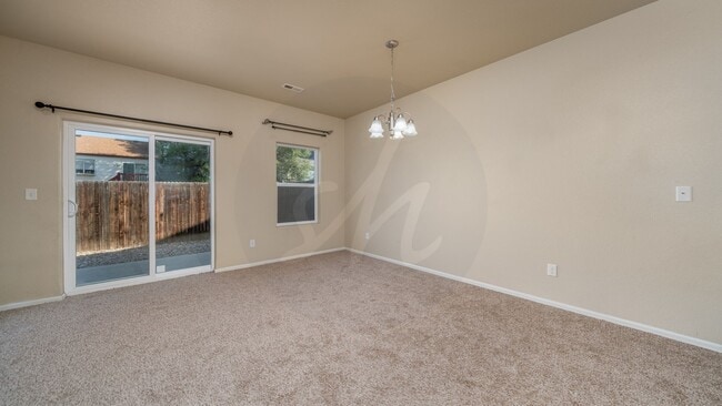 Building Photo - Two story townhome in Soaring Eagles