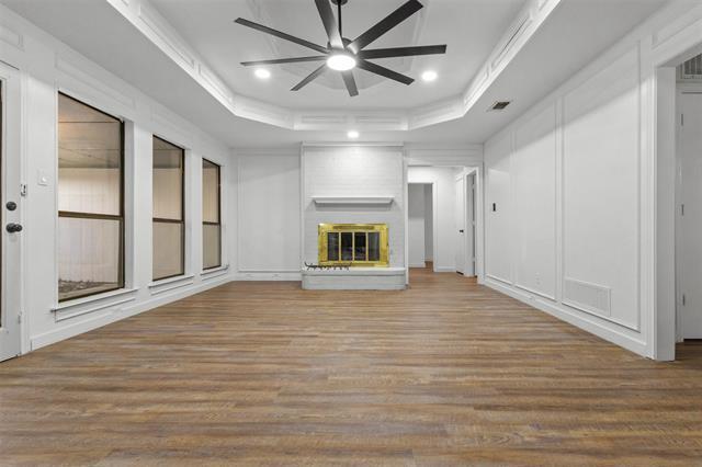 Building Photo - 1503 Bellflower Dr