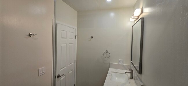 Building Photo - 21214 Merridy St