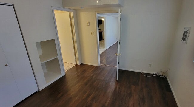 Foto del edificio - 12800 S 43rd Ave