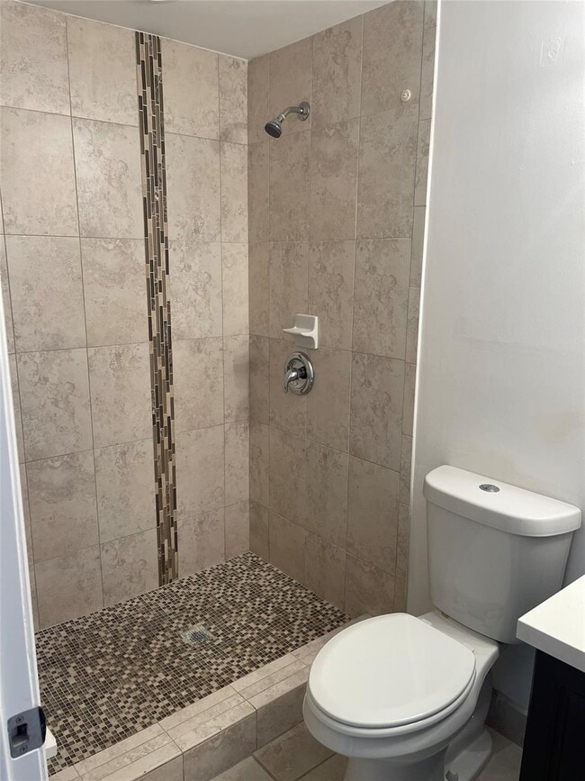 Foto del edificio - 3323 NW 101st Ave